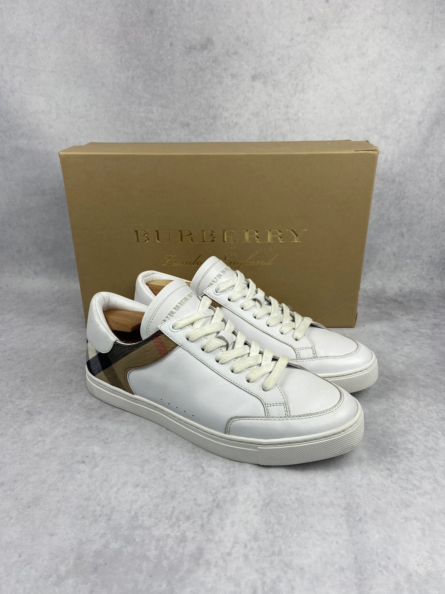 Burberry checked sneaker