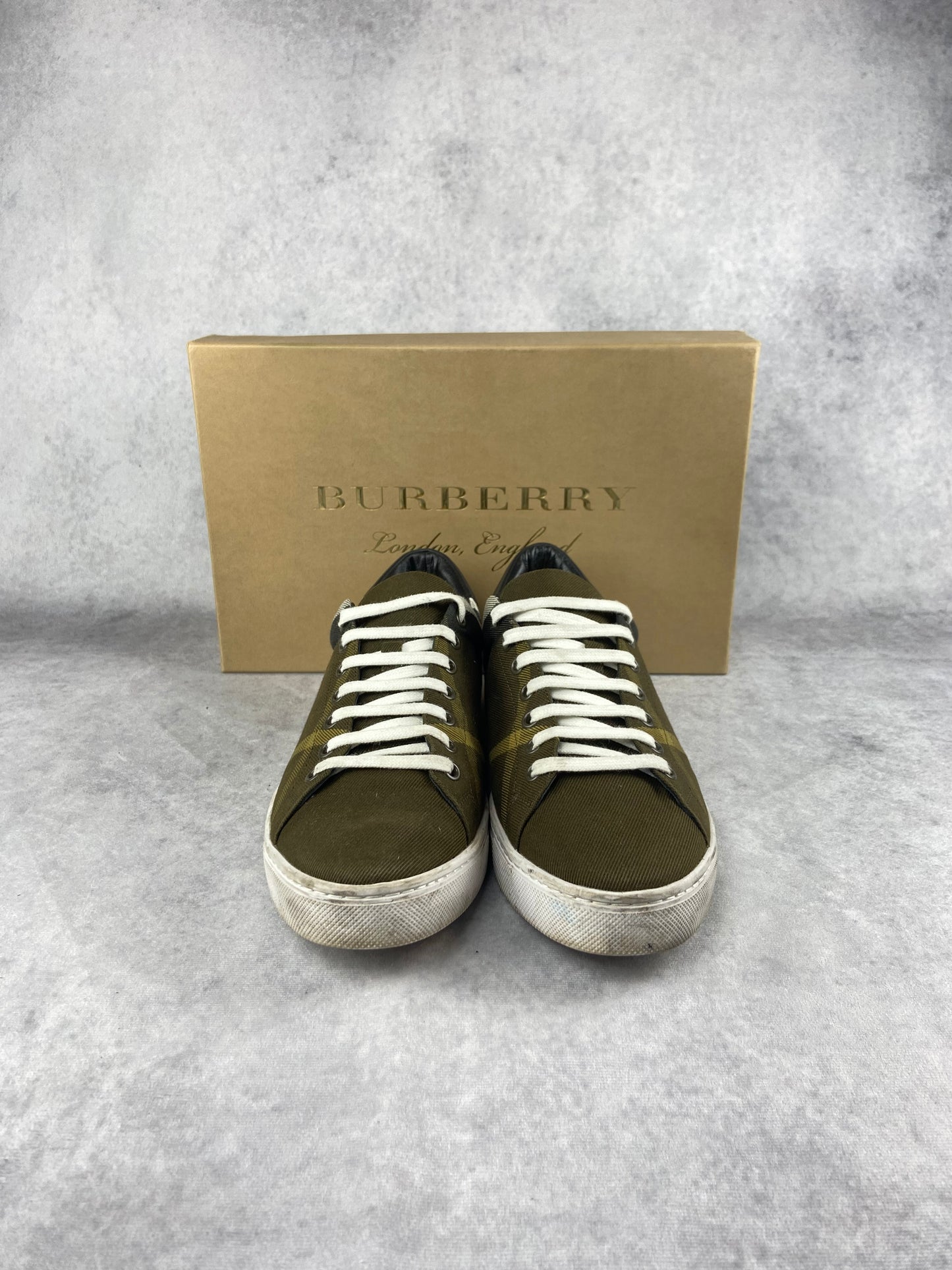 Burberry checked sneaker