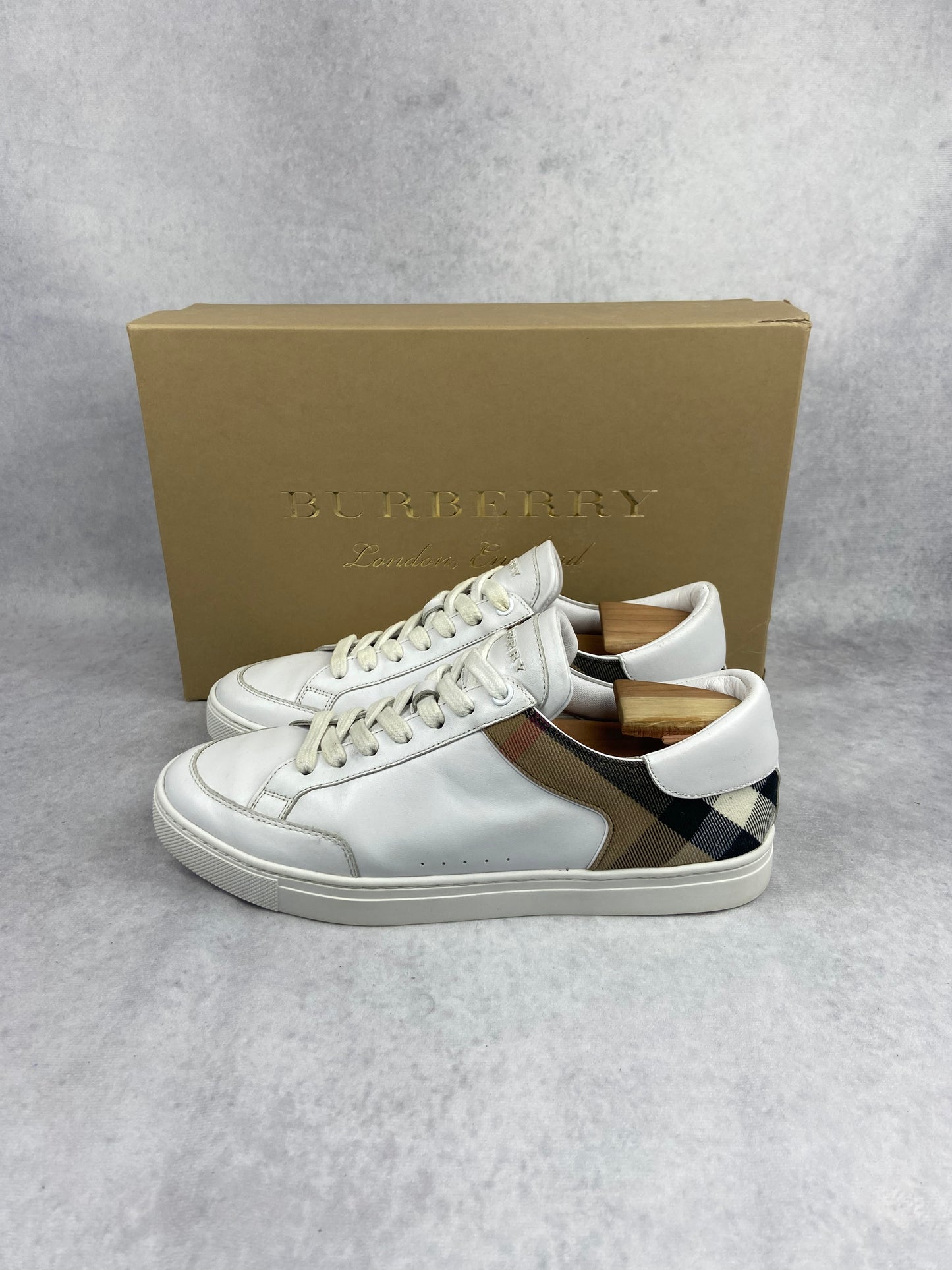 Burberry checked sneaker