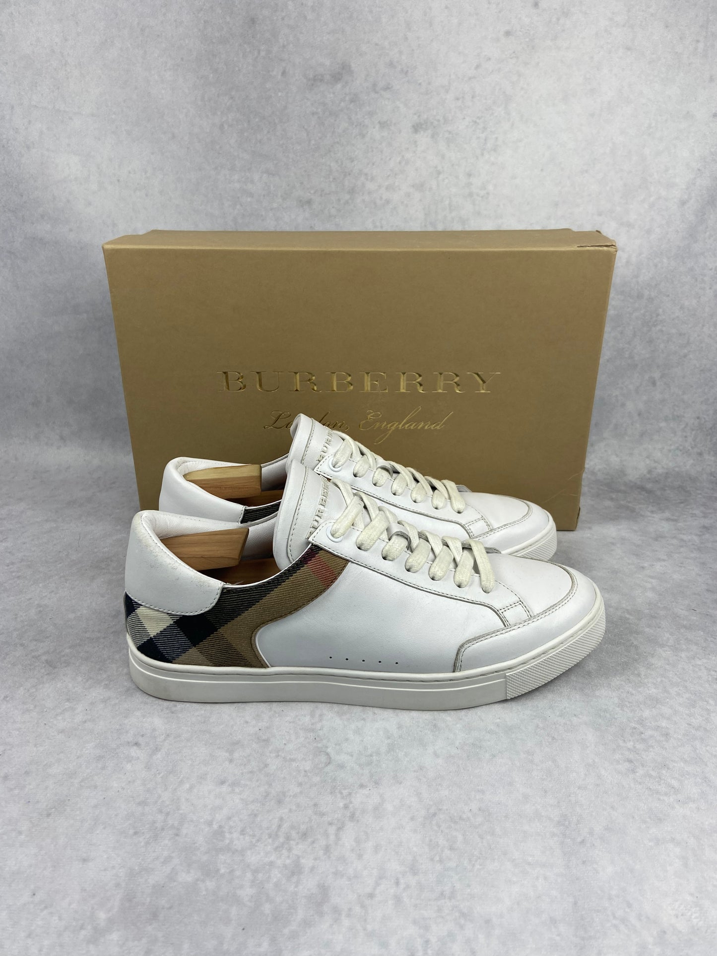 Burberry checked sneaker